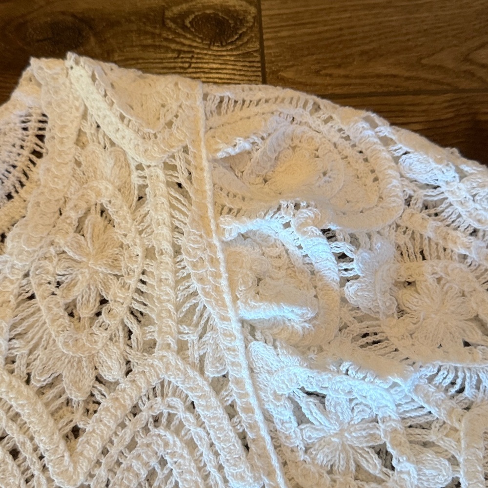 Solitaire Ivory Crochet Pattern sweater - Picture 9 of 10